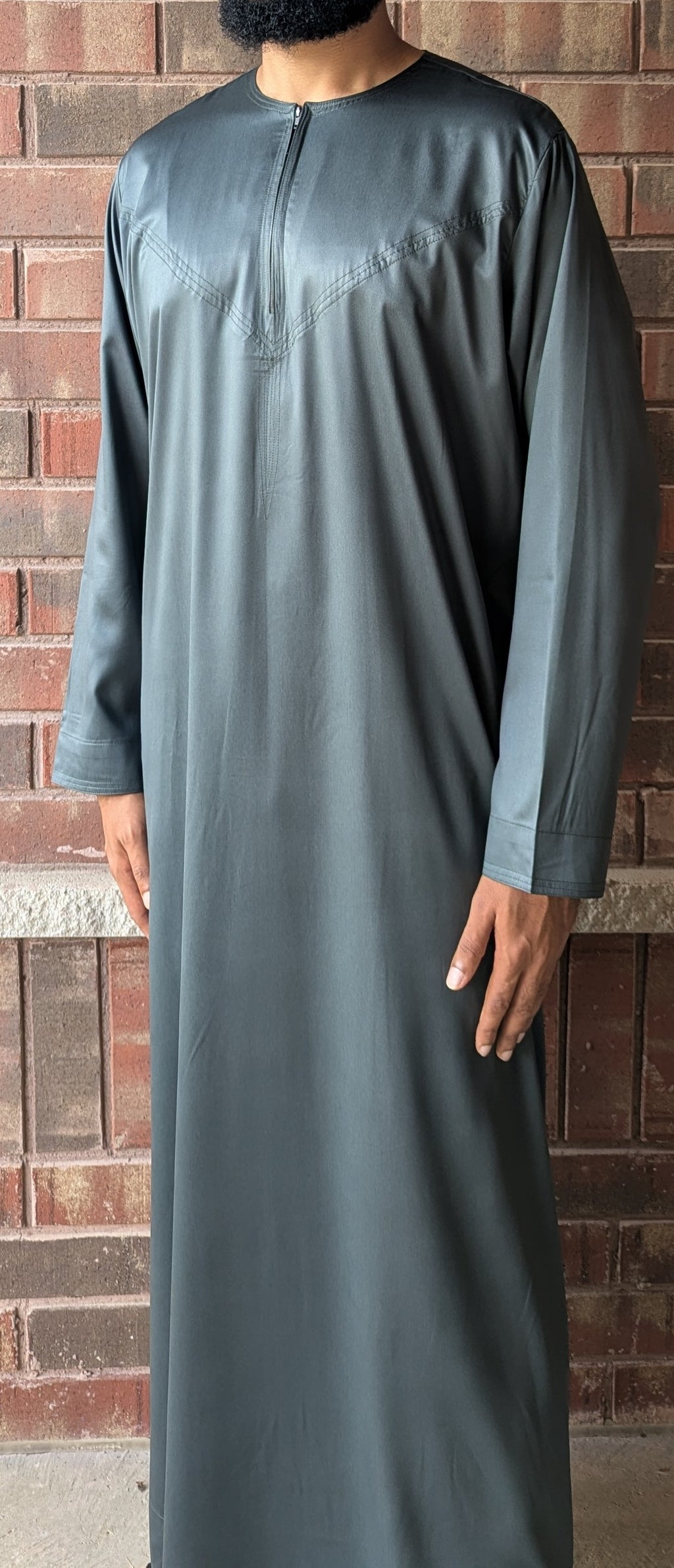Essential Omani Thobe - Ghabah Green